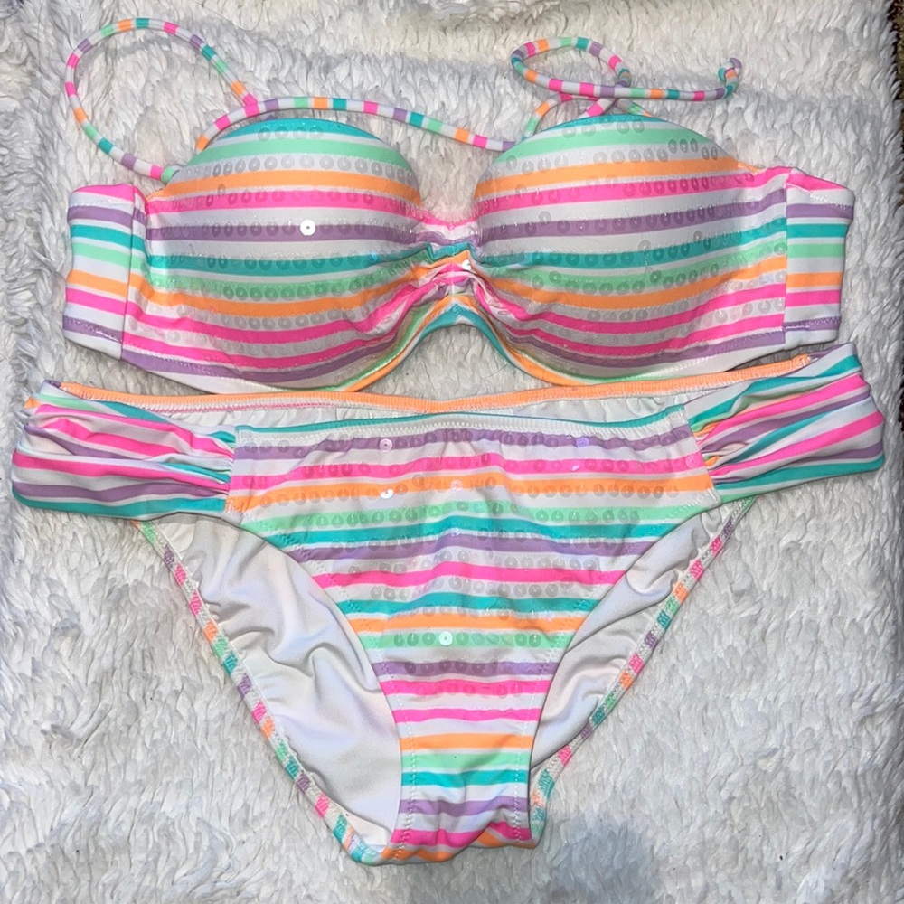 Victoria’s Secret Swimsuit Set